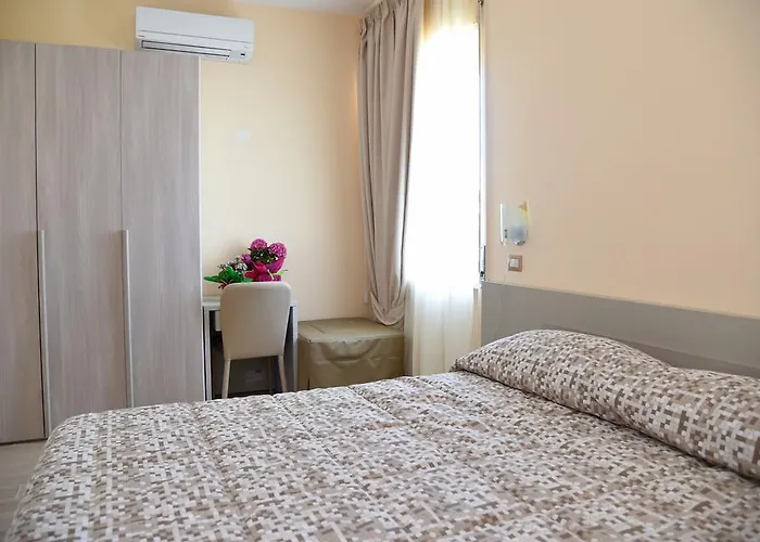 English Inn Rooms